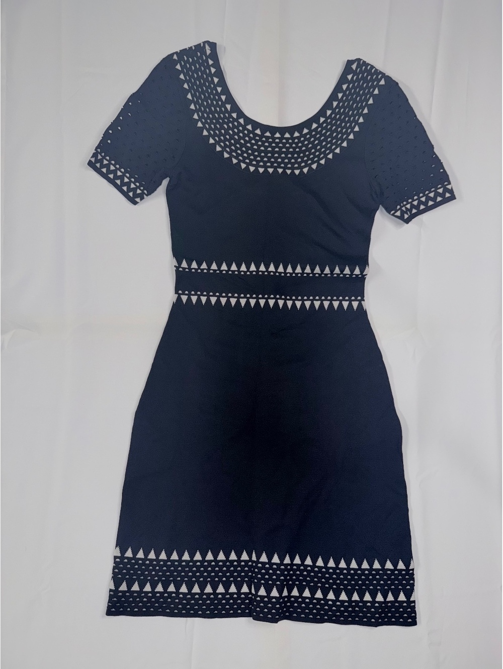 ANNE FONTAINE Black and White Patterned Knit Dress Size 40 [COPY]